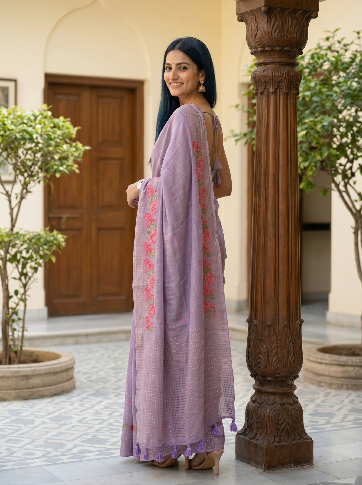 MIMOSA Saree Saree — pose 5 styling detail