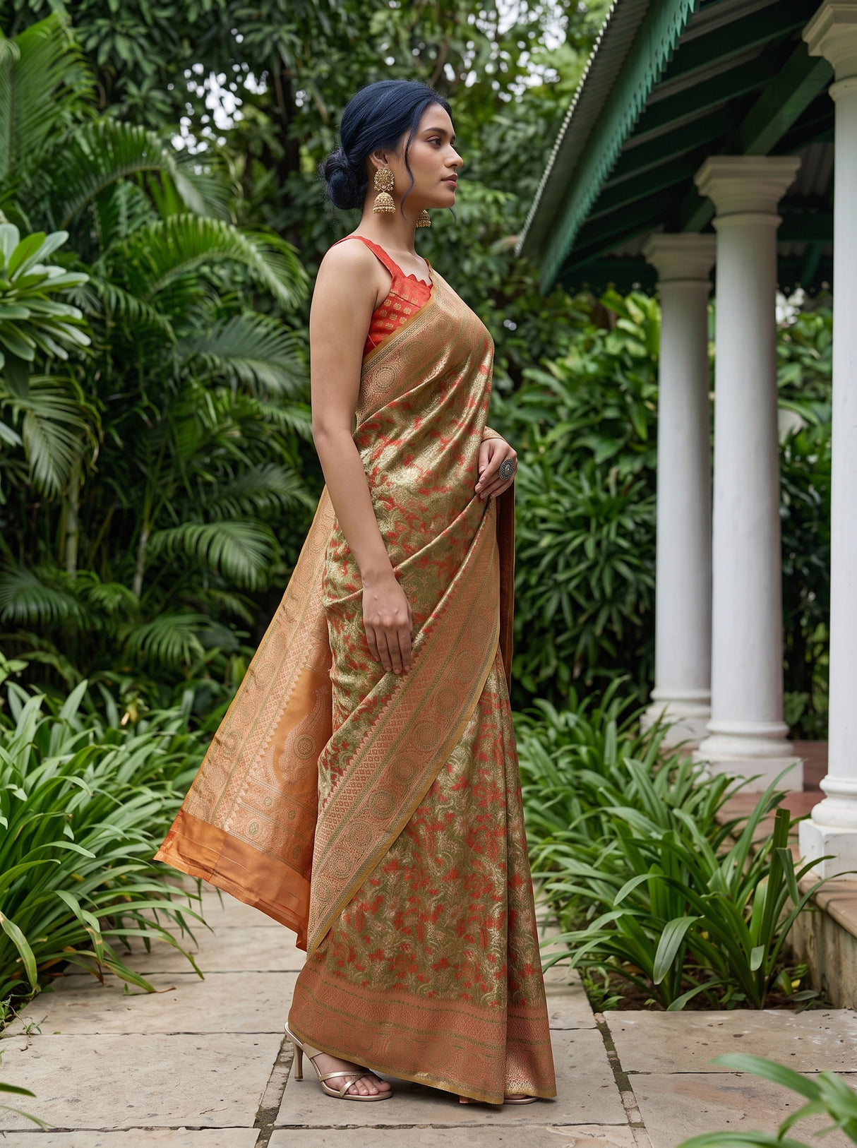 MIMOSA Saree Saree — pose 3 styling detail