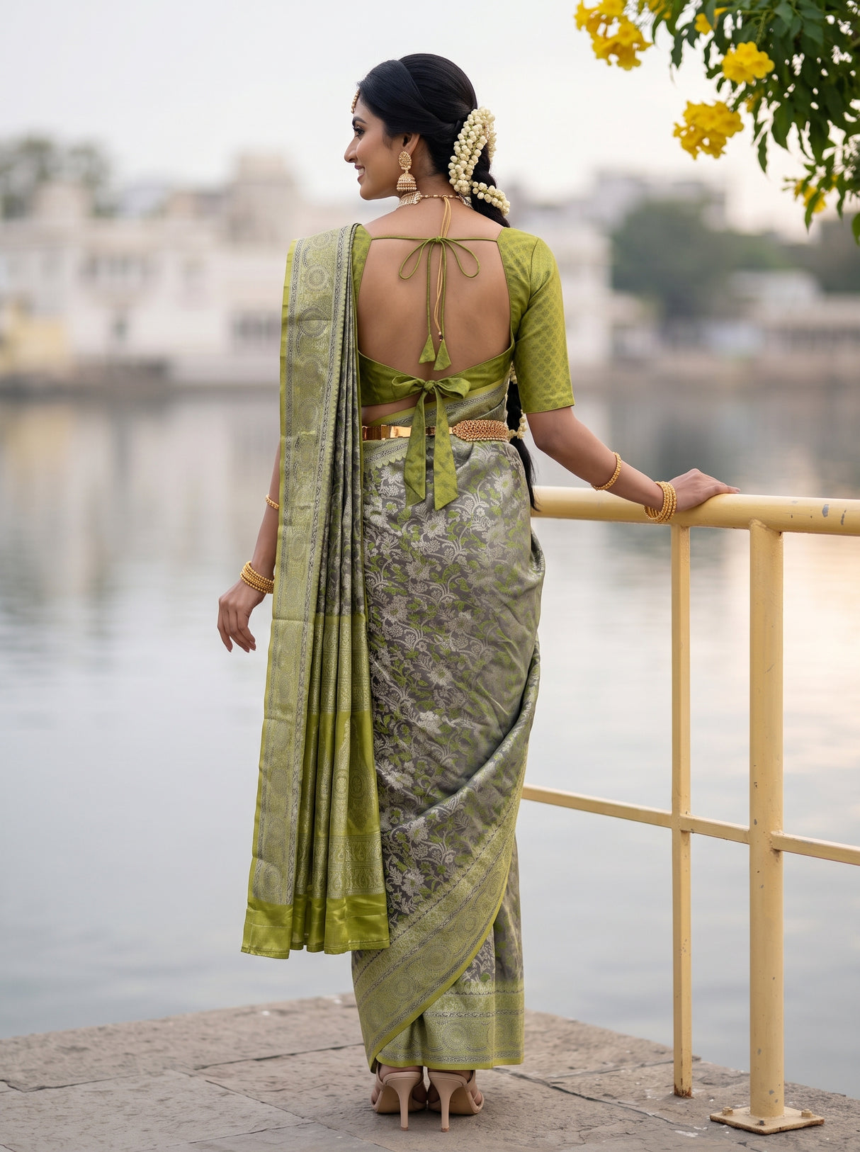 MIMOSA Saree Saree — pose 2 styling detail