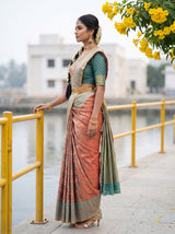 MIMOSA Saree Saree — pose 3 styling detail