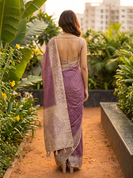 MIMOSA Magenta Saree Saree — pose 2 styling detail