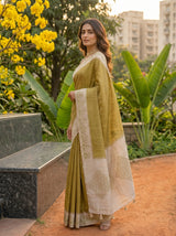 MIMOSA Olive Saree Saree — pose 5 styling detail