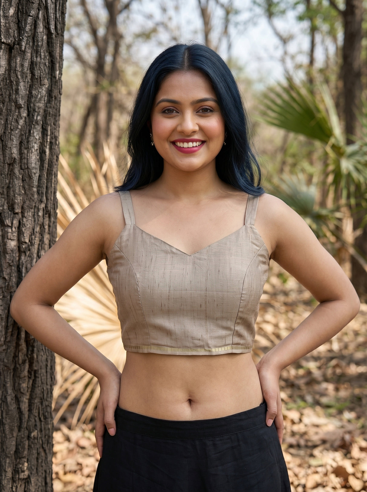 MIMOSA Grey Banarasi Art Silk Saree — blouse close-up