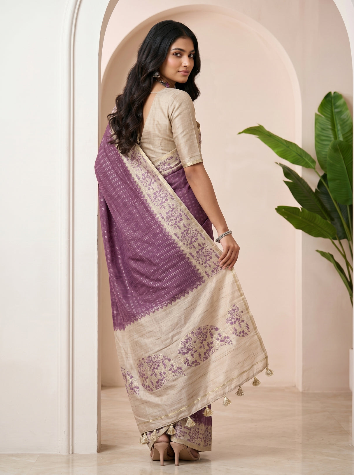 MIMOSA Magenta Saree Saree — pose 7 styling detail