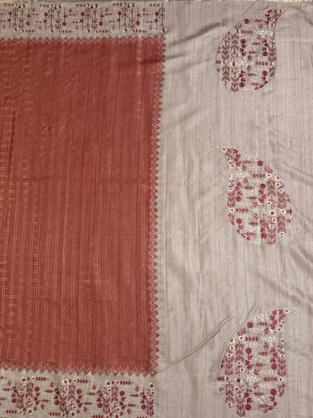 MIMOSA Maroon Saree Saree — pallu and zari work detail