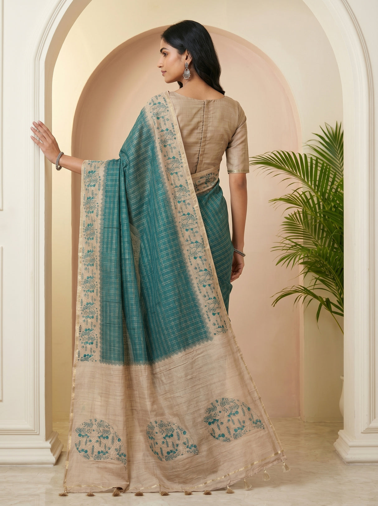 MIMOSA Sapphire Saree Saree — pose 9 styling detail