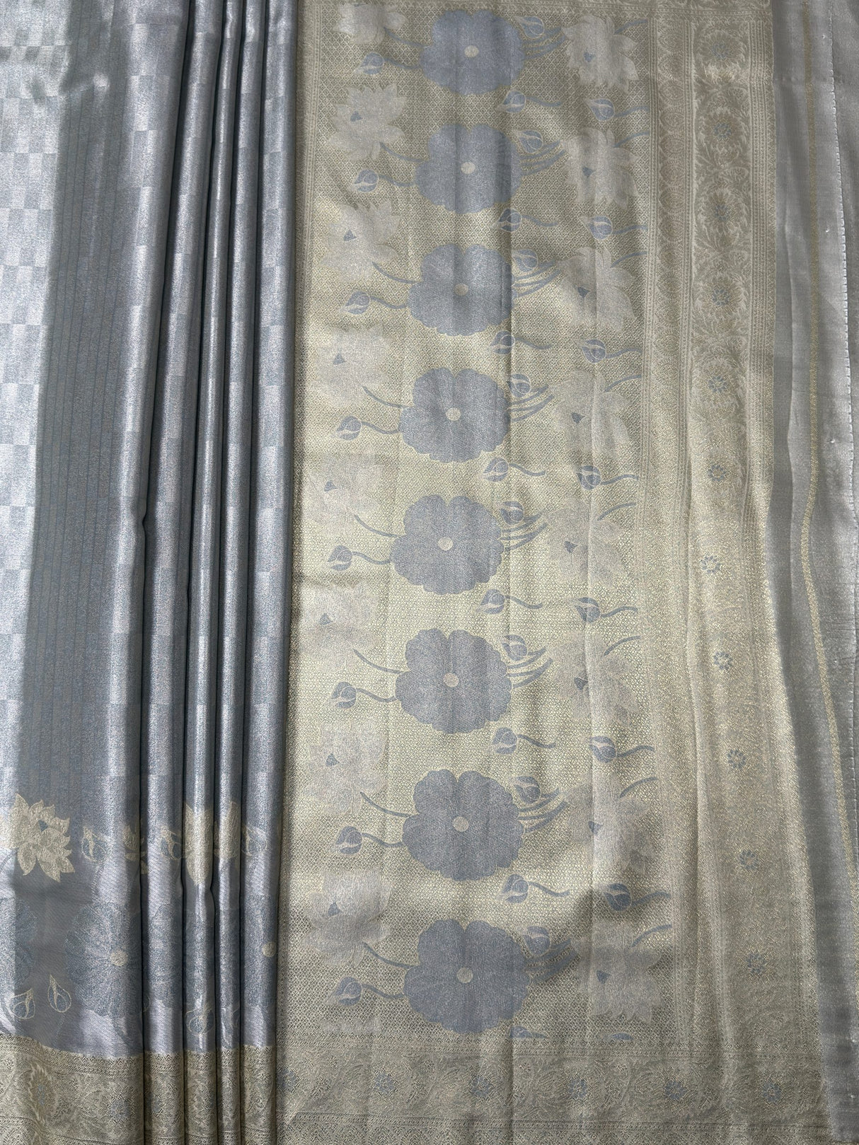 MIMOSA Grey Kanjivaram Art Silk Saree — pallu and zari work detail