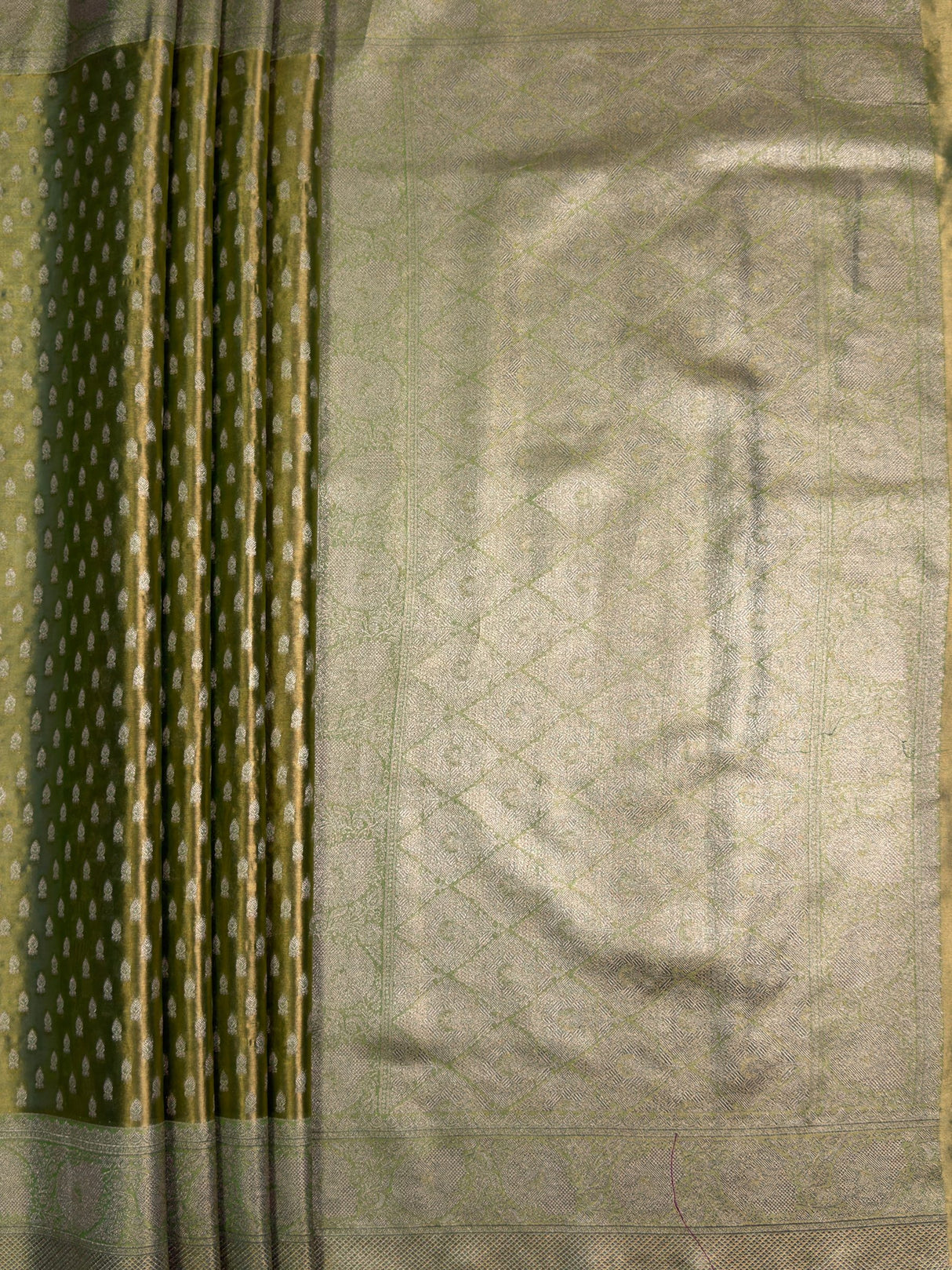 MIMOSA Parrot Green Saree Saree — pallu and zari work detail