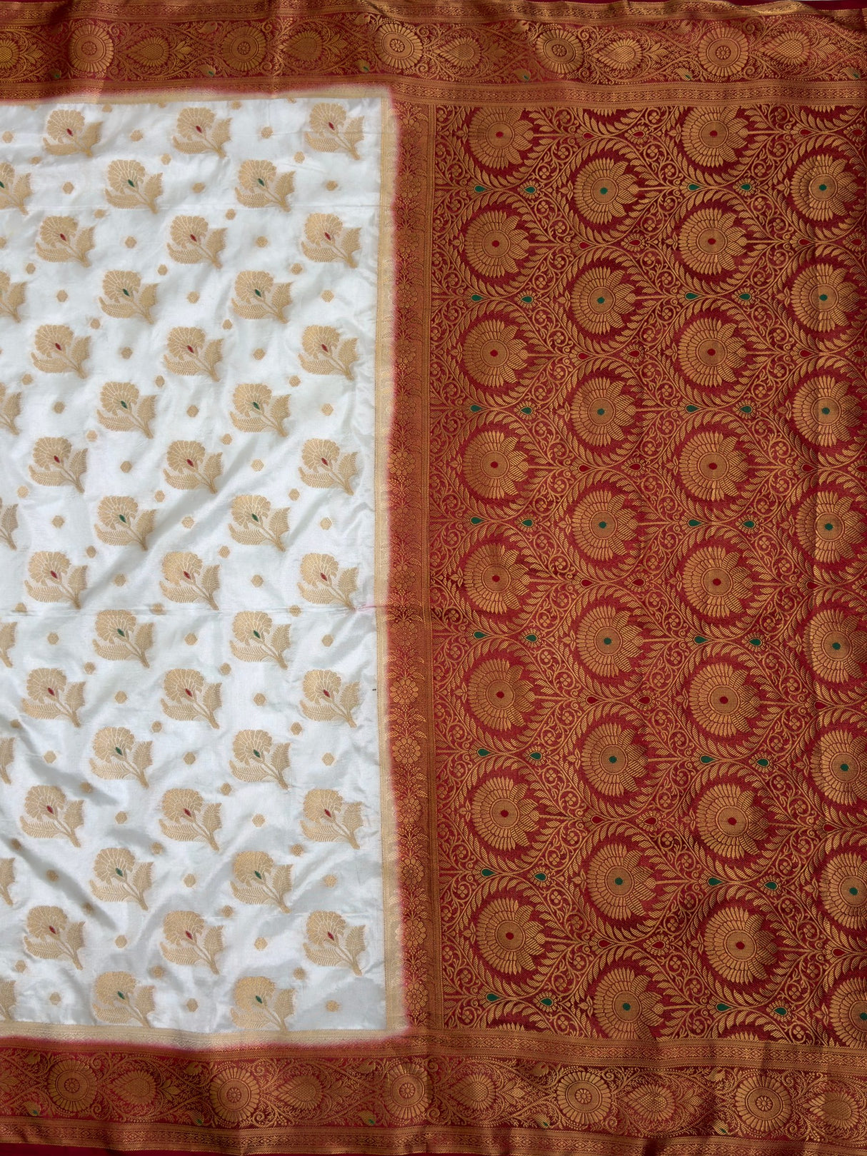 MIMOSA Saree Saree — pallu and zari work detail