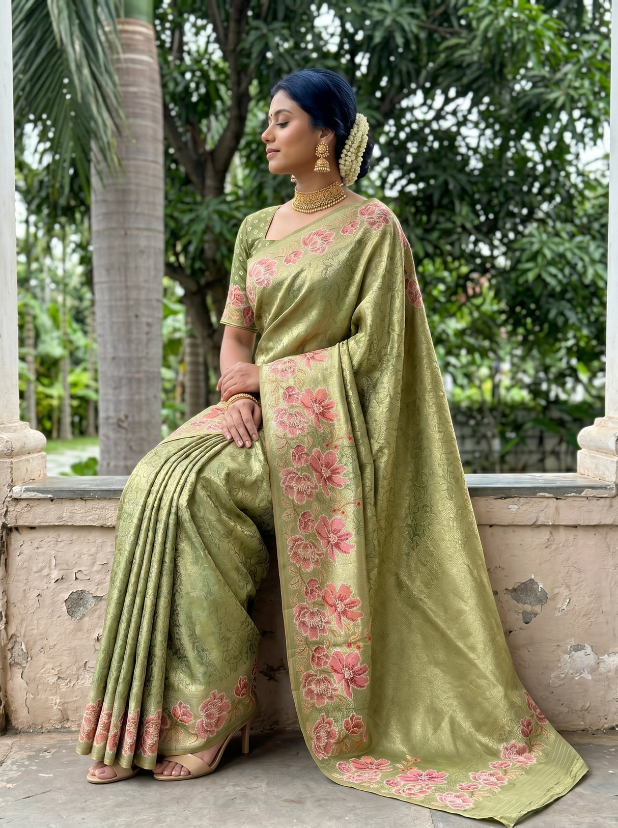 MIMOSA Saree Saree — pose 3 styling detail