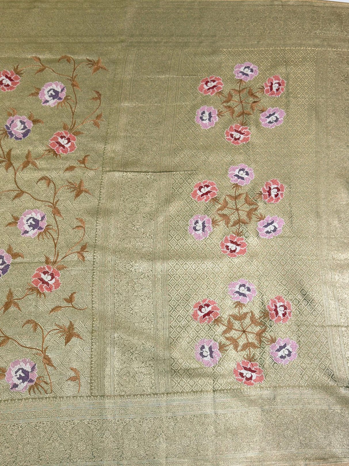 MIMOSA Saree Saree — pallu and zari work detail