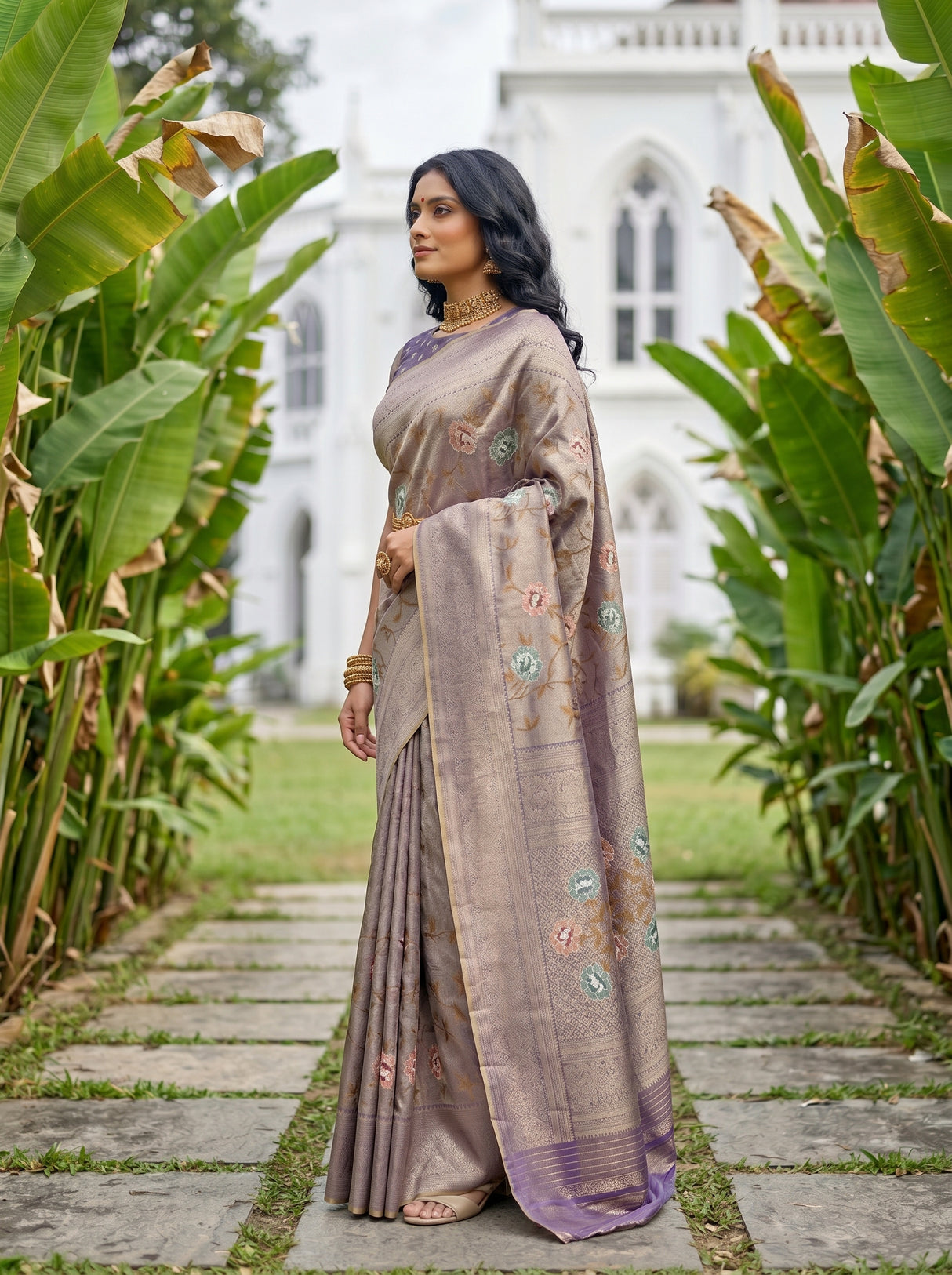 MIMOSA Saree Saree — pose 3 styling detail