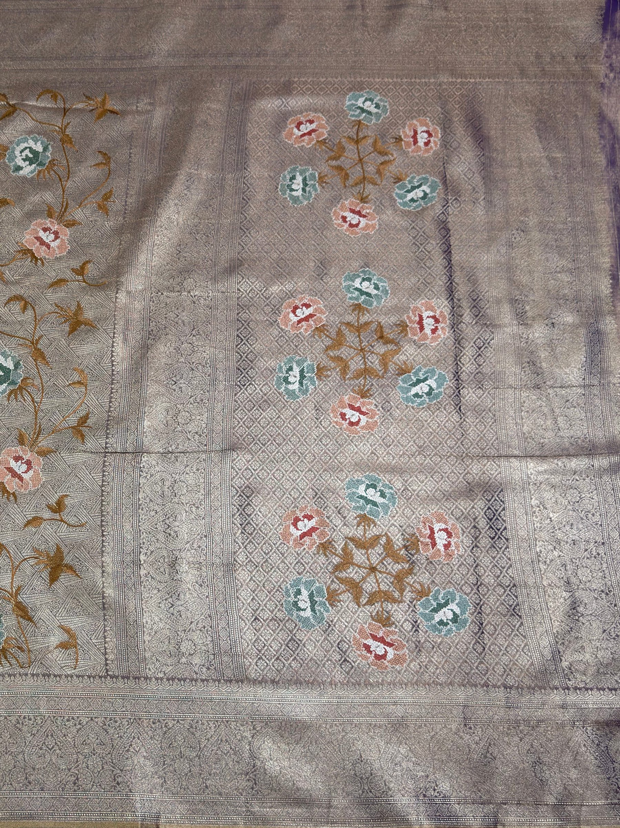 MIMOSA Saree Saree — pallu and zari work detail