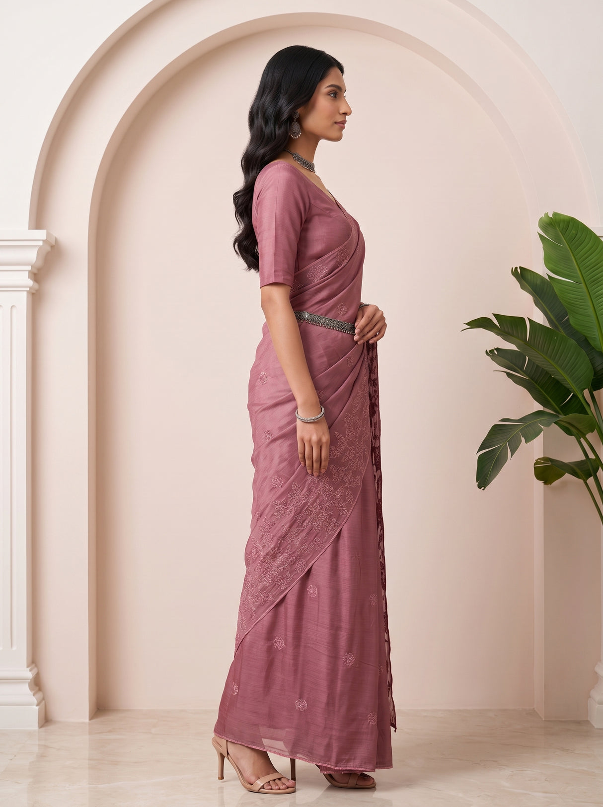 MIMOSA Saree Saree — pose 3 styling detail