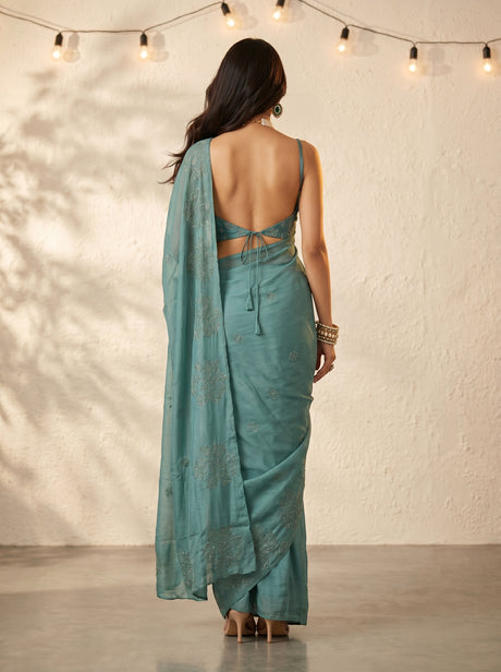 MIMOSA Saree Saree — pose 2 styling detail