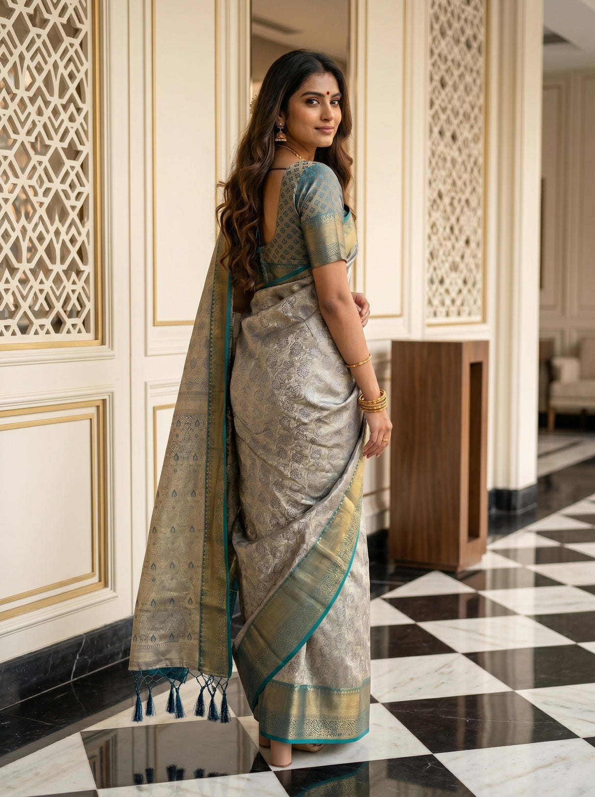 MIMOSA Saree Saree — pose 7 styling detail