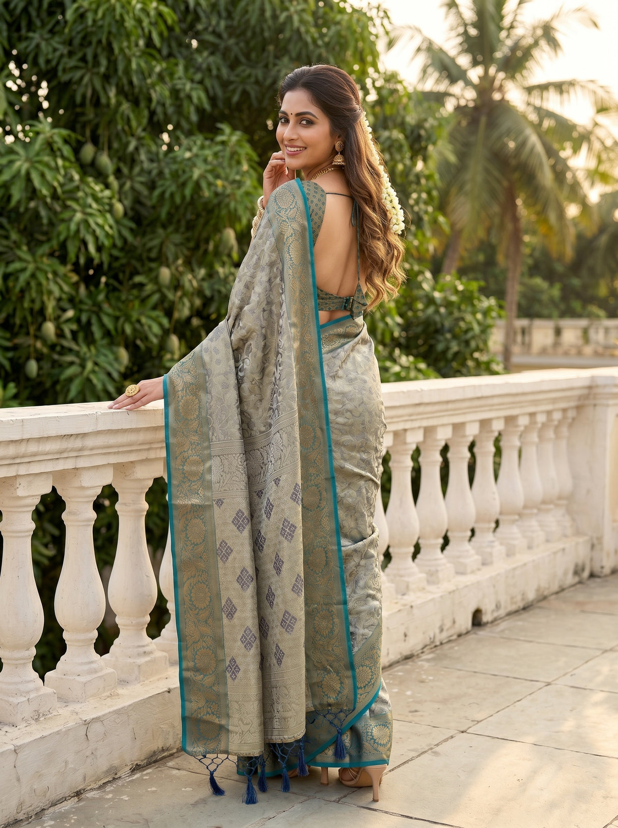 MIMOSA Navy Saree Saree — pose 7 styling detail