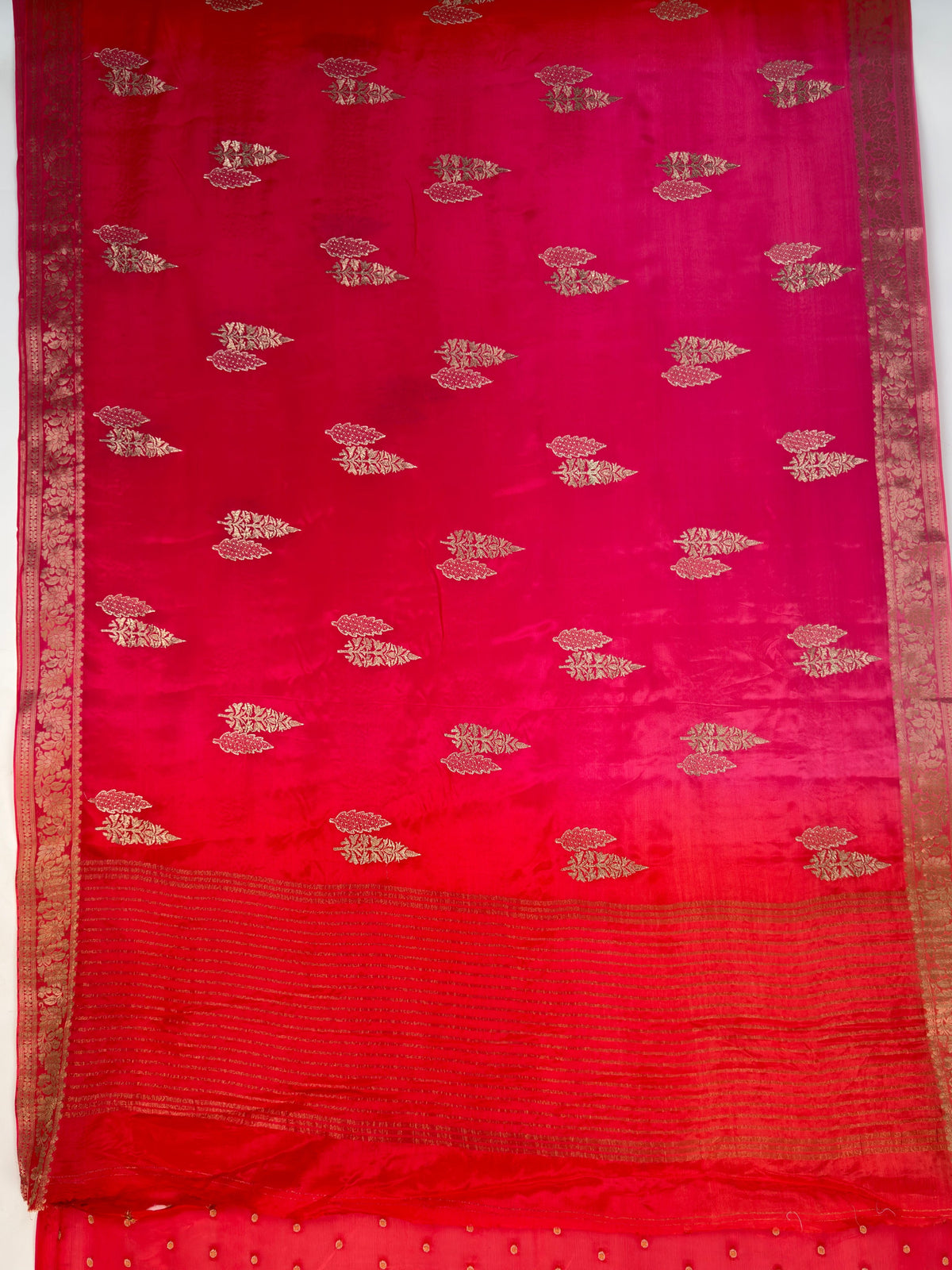 MIMOSA Strawberry Jaipur Pure Viscose Chiffon Saree — pallu and zari work detail