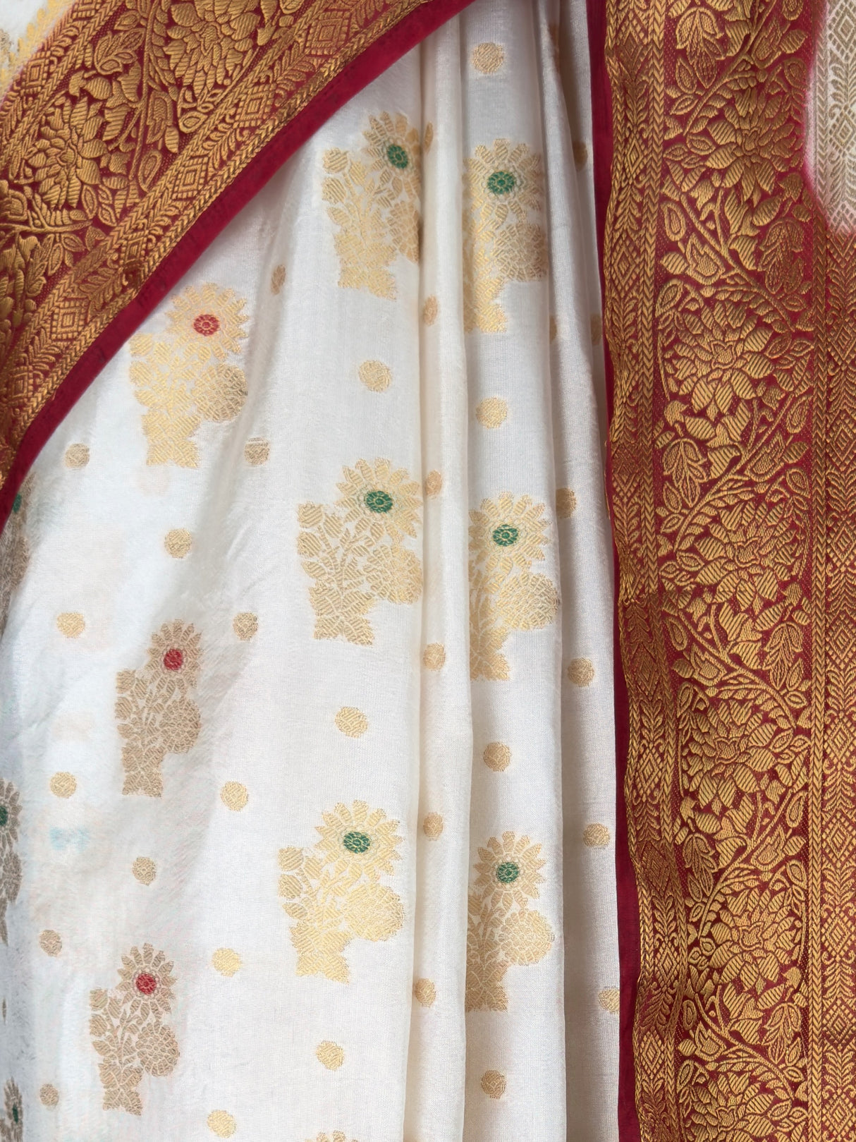 MIMOSA Saree Saree — fleets shot full lifestyle