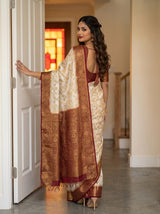 MIMOSA White Kanjivaram Saree — pose 7 styling detail