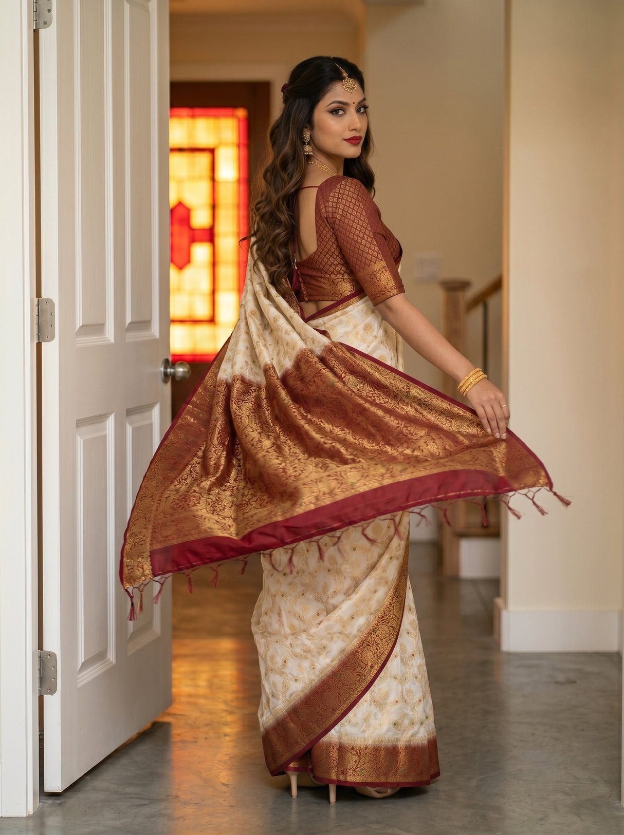 MIMOSA White Kanjivaram Saree — pose 9 styling detail