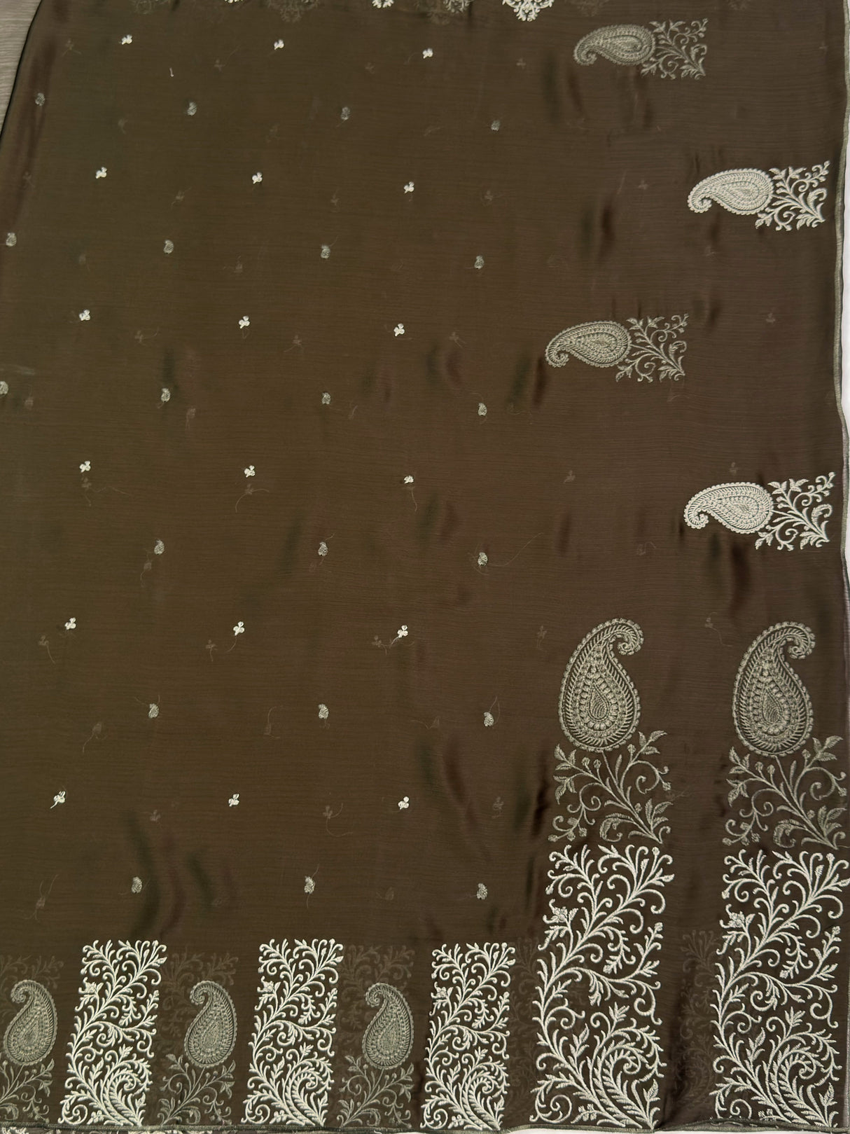 MIMOSA Olive Saree Saree — pallu and zari work detail