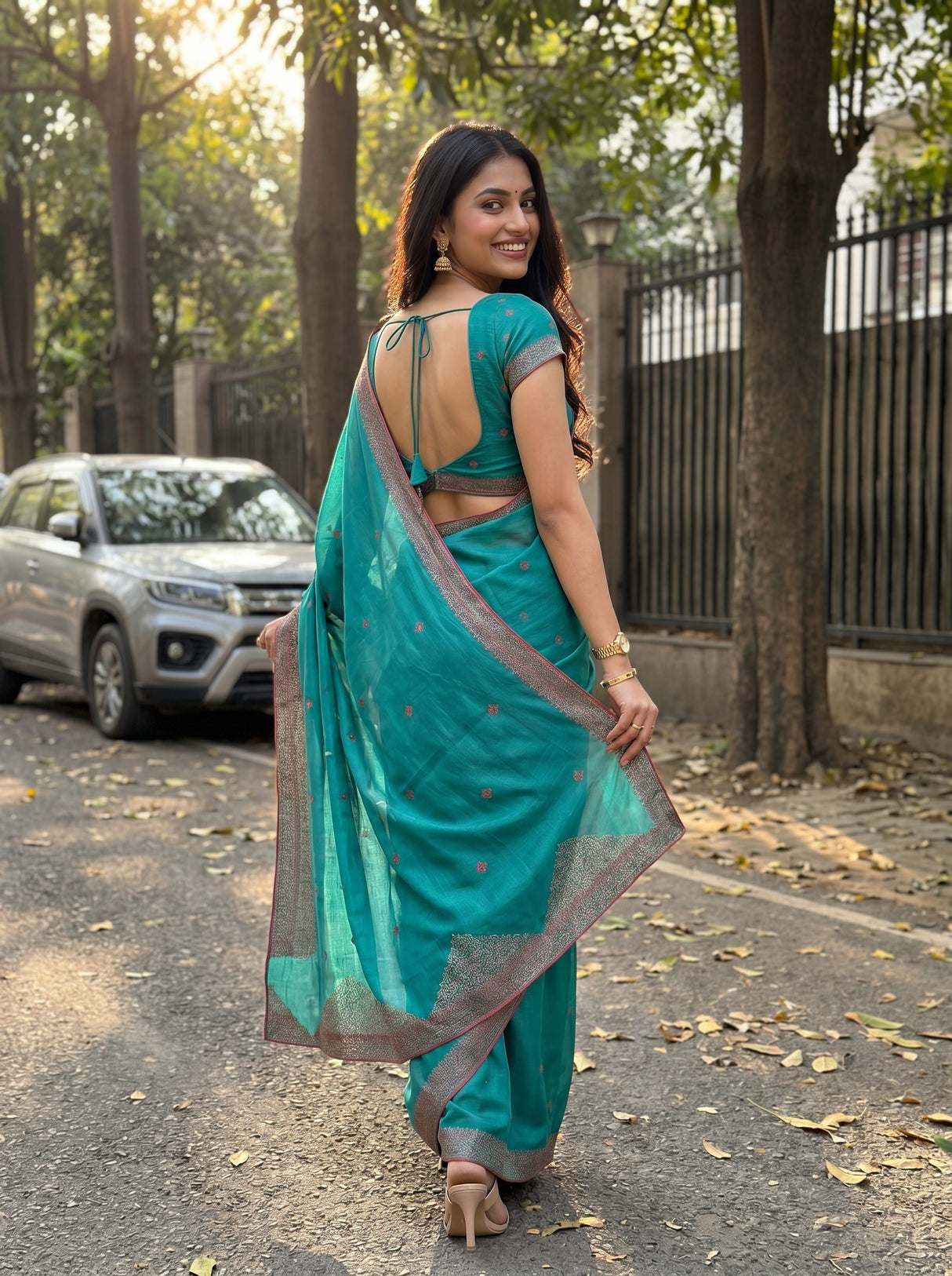 MIMOSA Rama Saree Saree — pose 2 styling detail