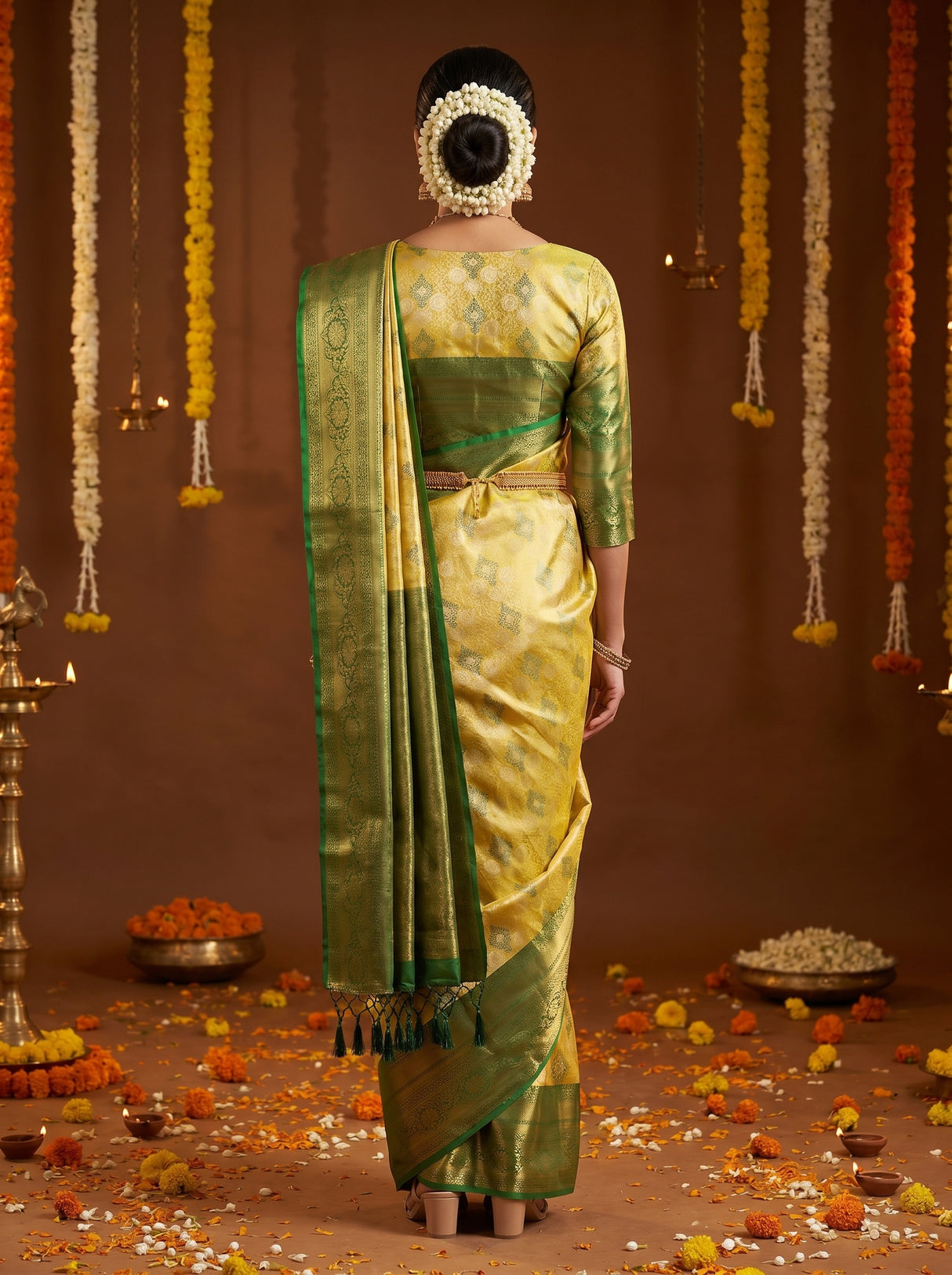 MIMOSA Gold Kanjivaram Art Silk Saree — Blouse Fabric Detail