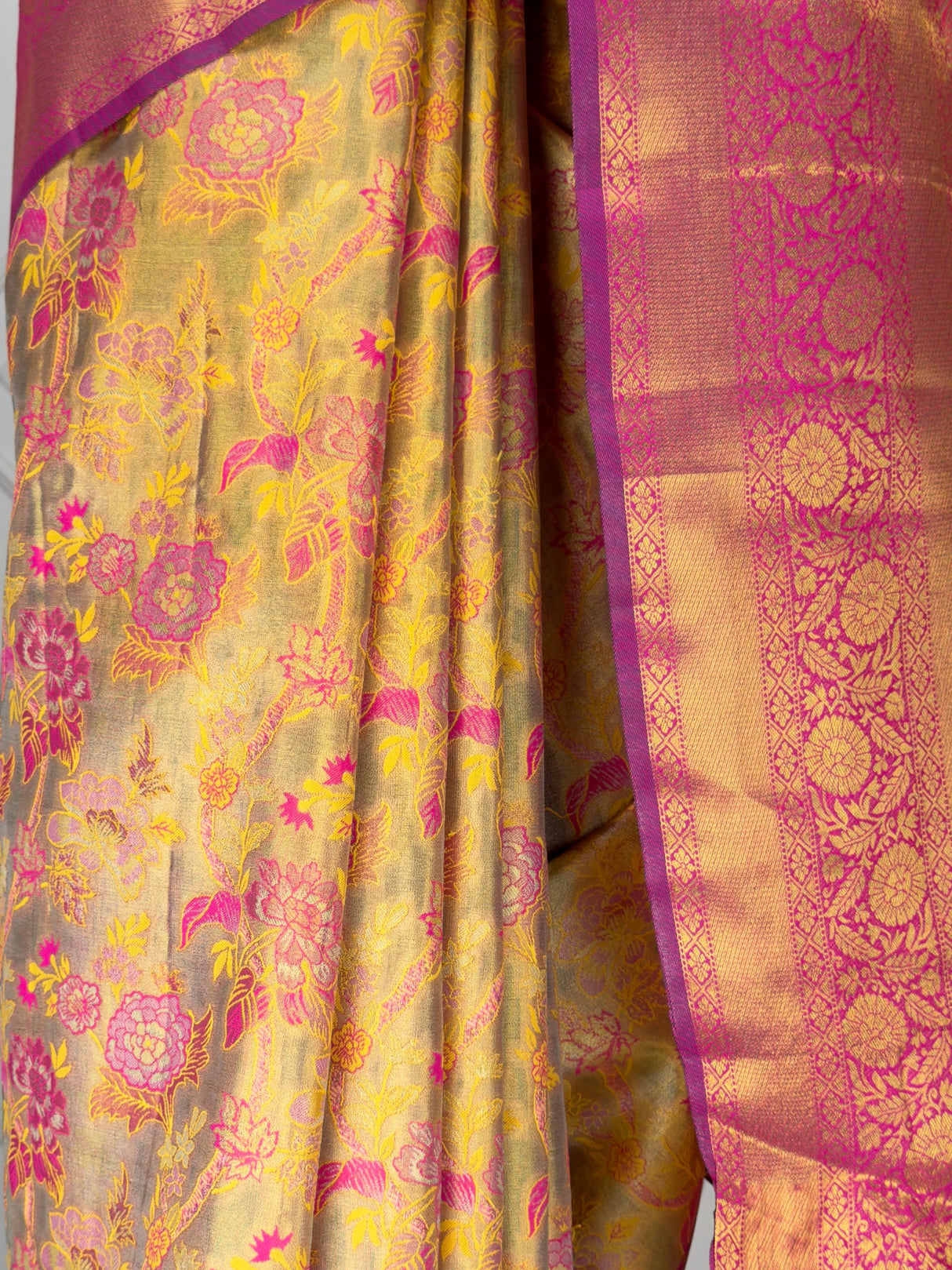 MIMOSA Gold Saree Saree — fleets shot full lifestyle