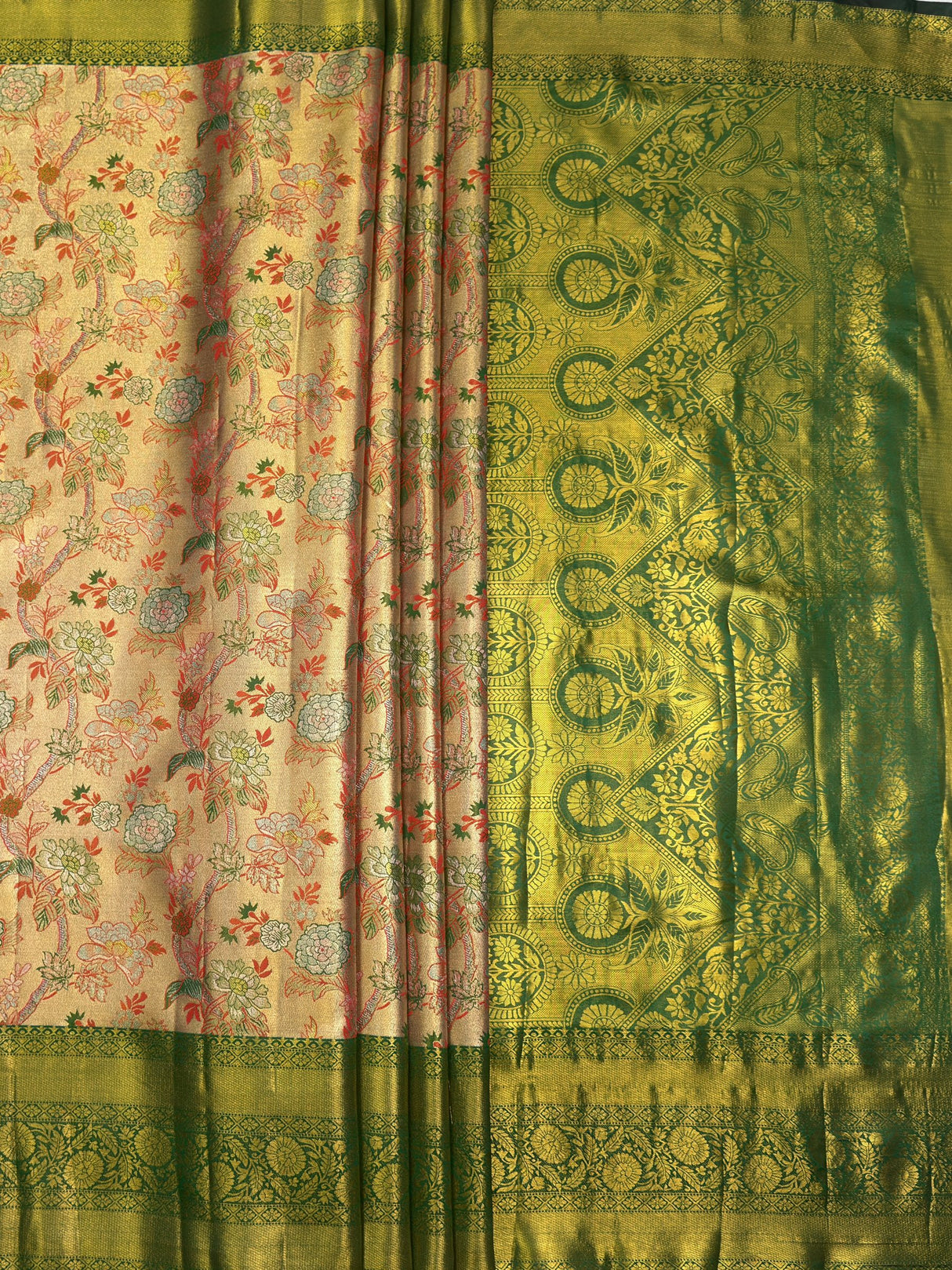 MIMOSA Red Saree Saree — pallu and zari work detail