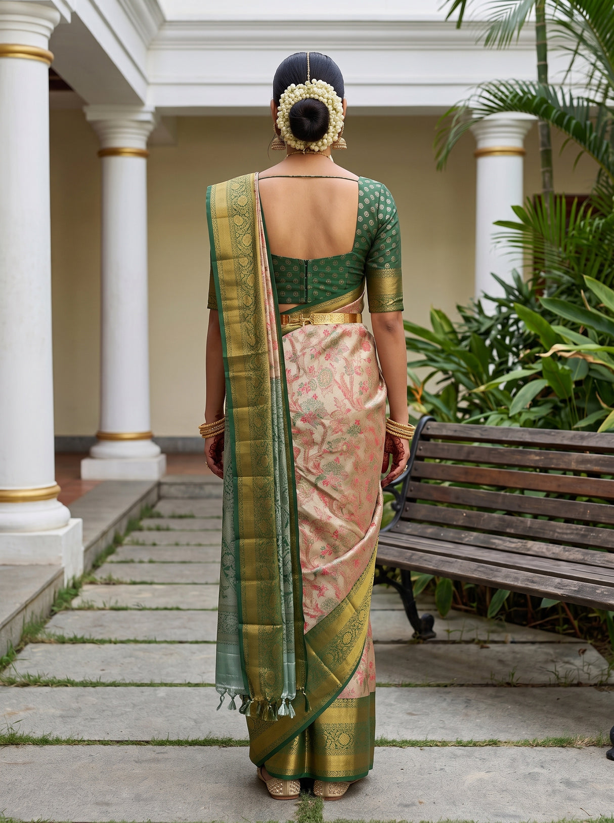 MIMOSA Saree Saree — pose 2 styling detail