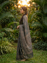 MIMOSA Saree Saree — pose 3 styling detail