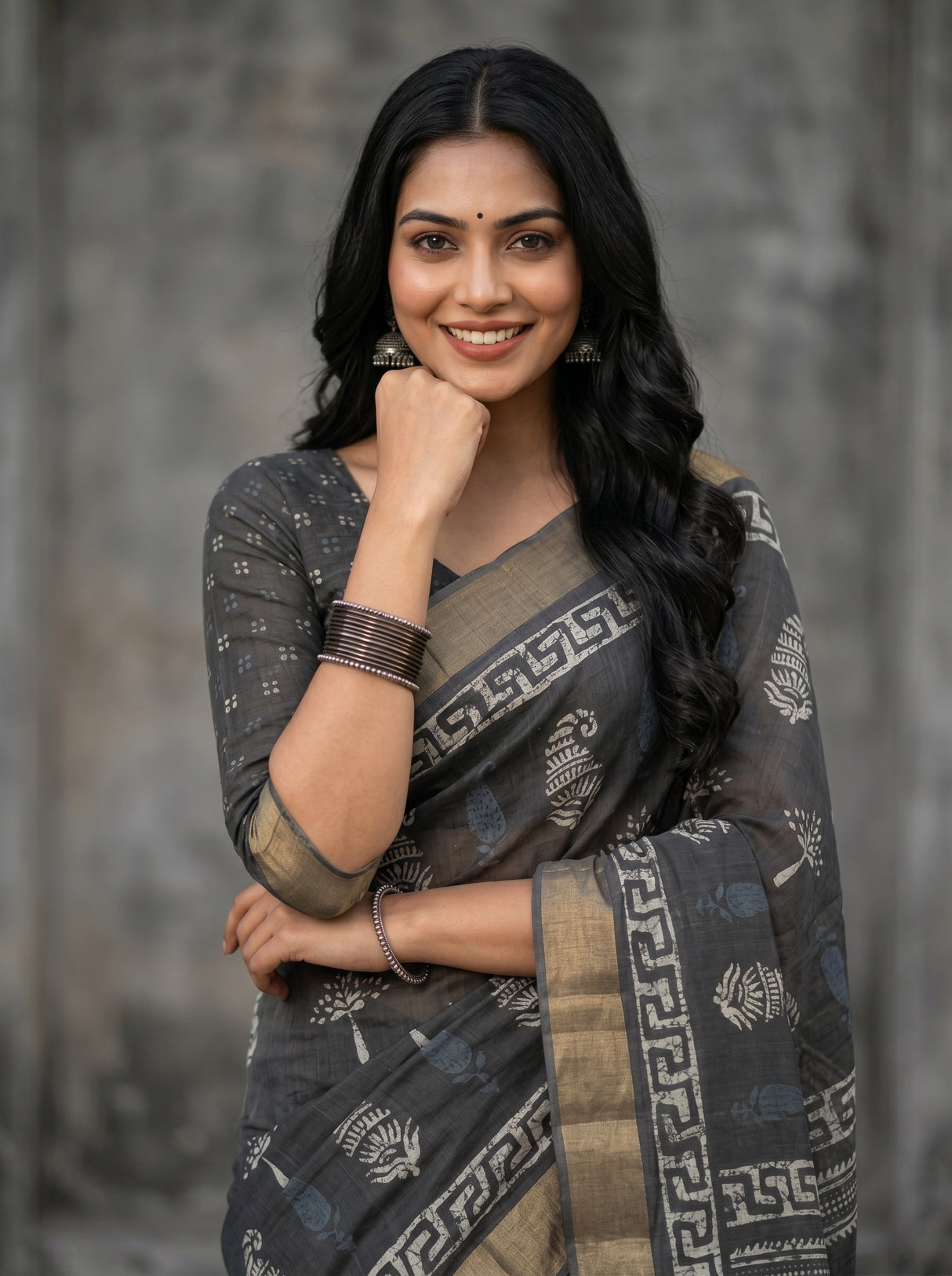 MIMOSA Saree Saree — pose 10 styling detail