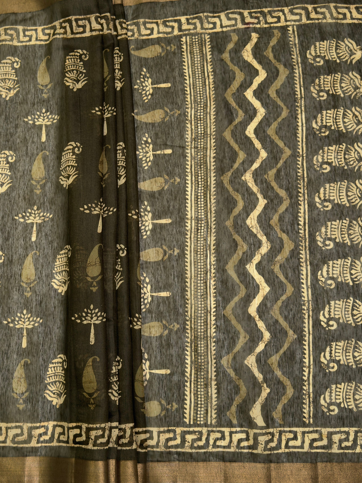 MIMOSA Saree Saree — pallu and zari work detail