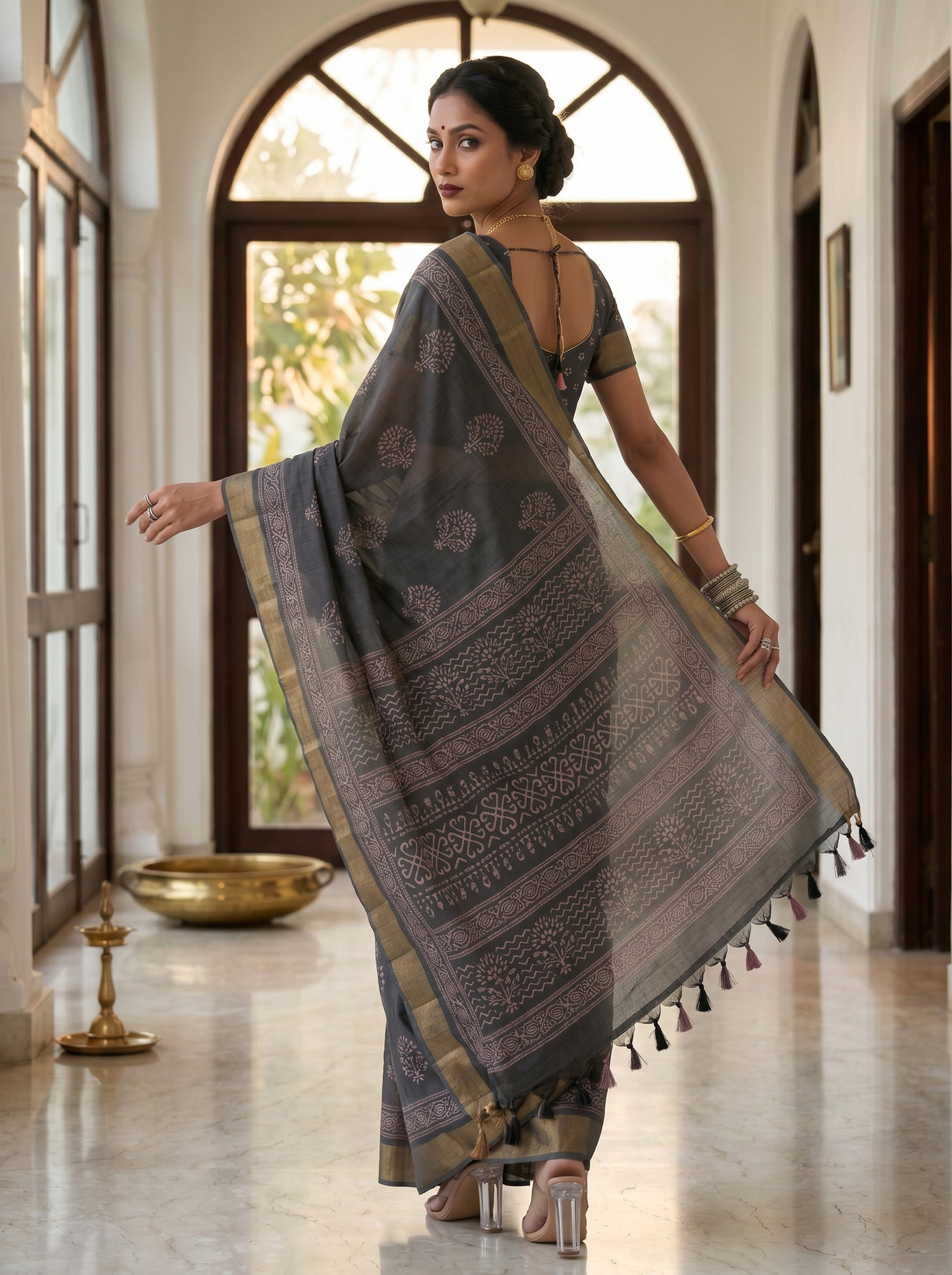 MIMOSA Saree Saree — pose 7 styling detail