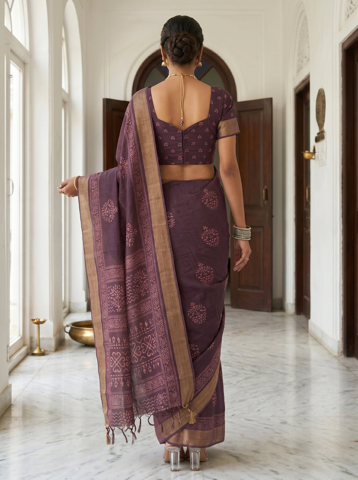 MIMOSA Saree Saree — pose 2 styling detail