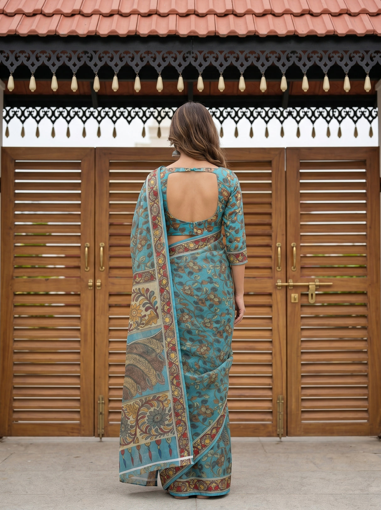 MIMOSA Ananda Saree Saree — pose 2 styling detail
