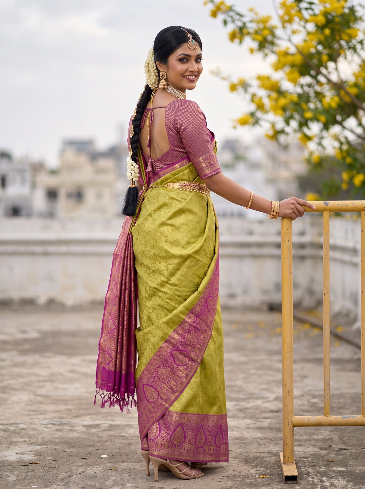 MIMOSA Saree Saree — pose 7 styling detail
