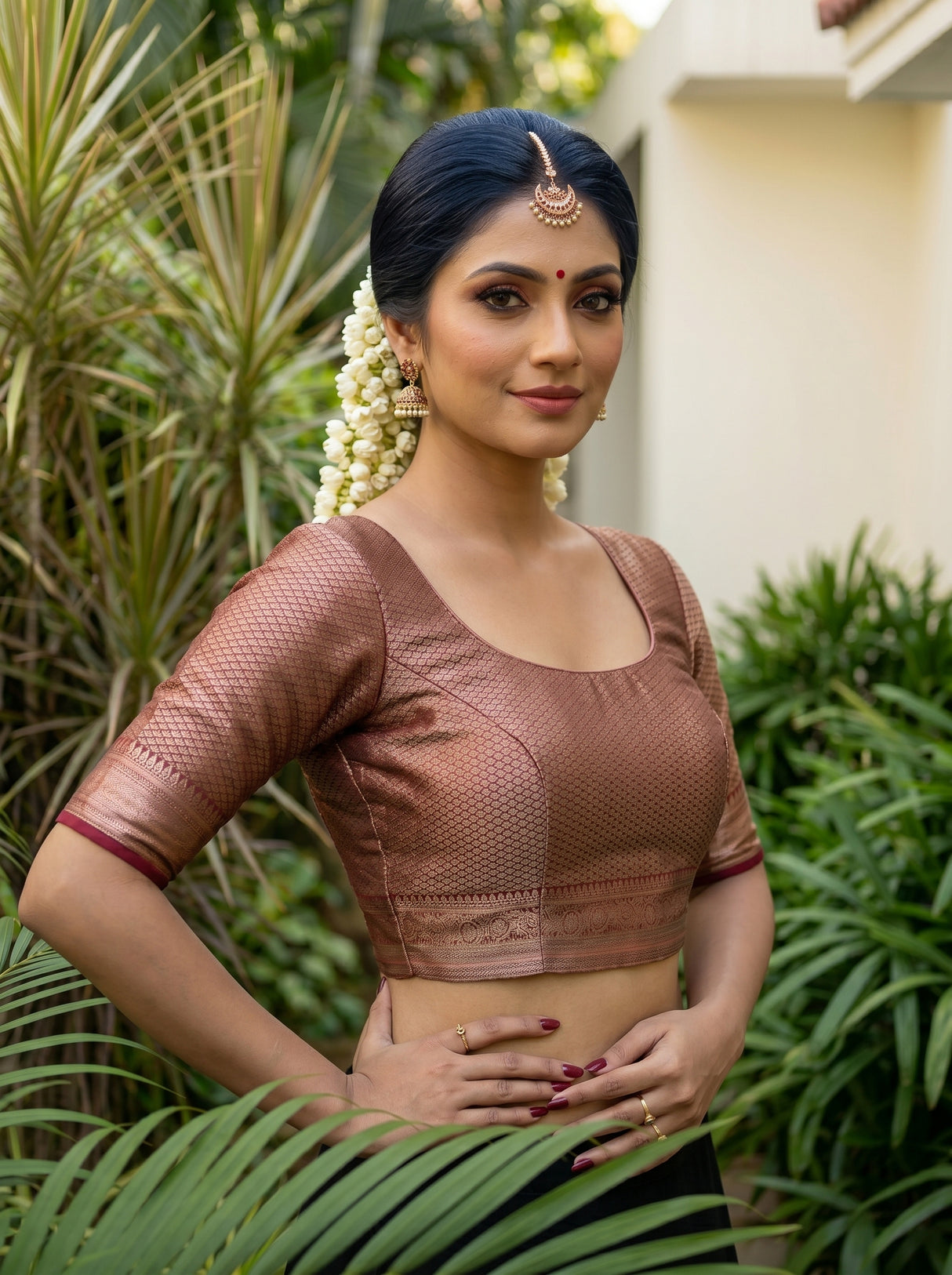 MIMOSA White Kanjivaram Saree — blouse close-up