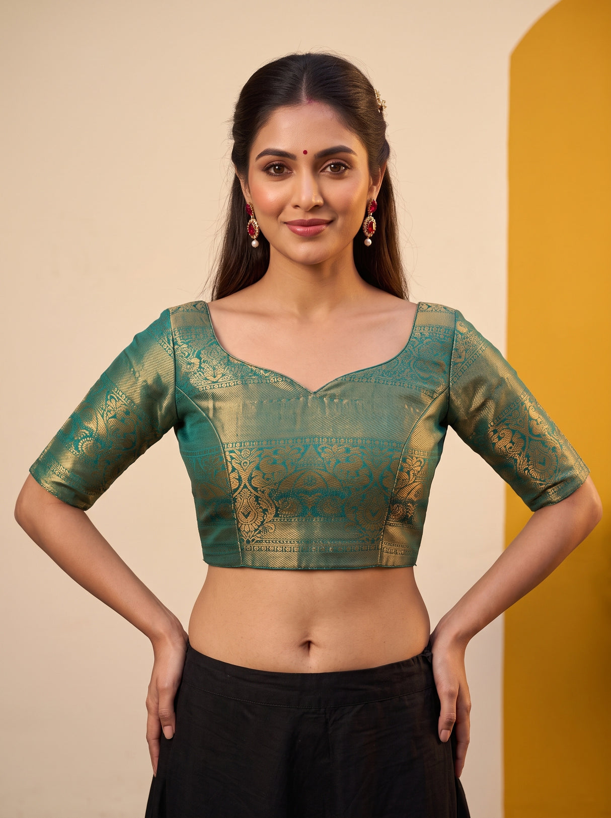 MIMOSA Pink Saree Saree — blouse close-up