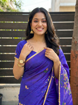 MIMOSA Saree Saree — pose 10 styling detail