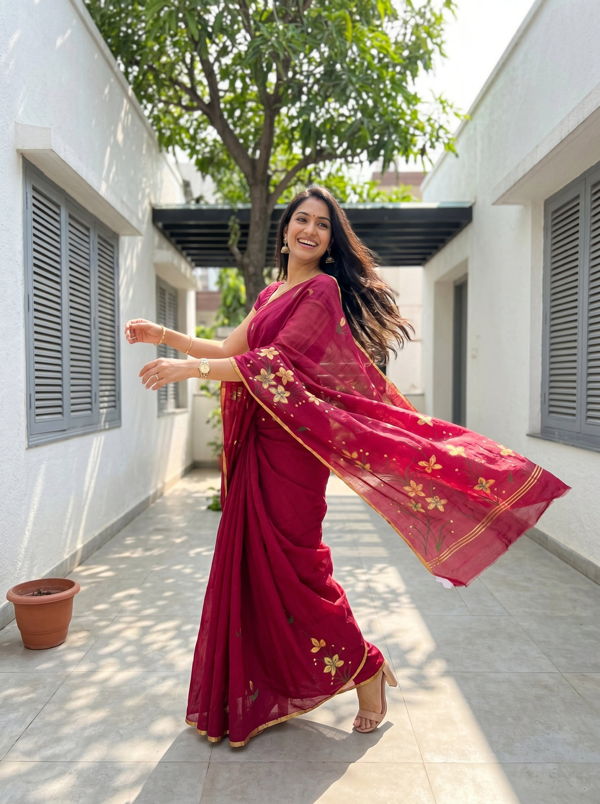 MIMOSA Saree Saree — pose 5 styling detail