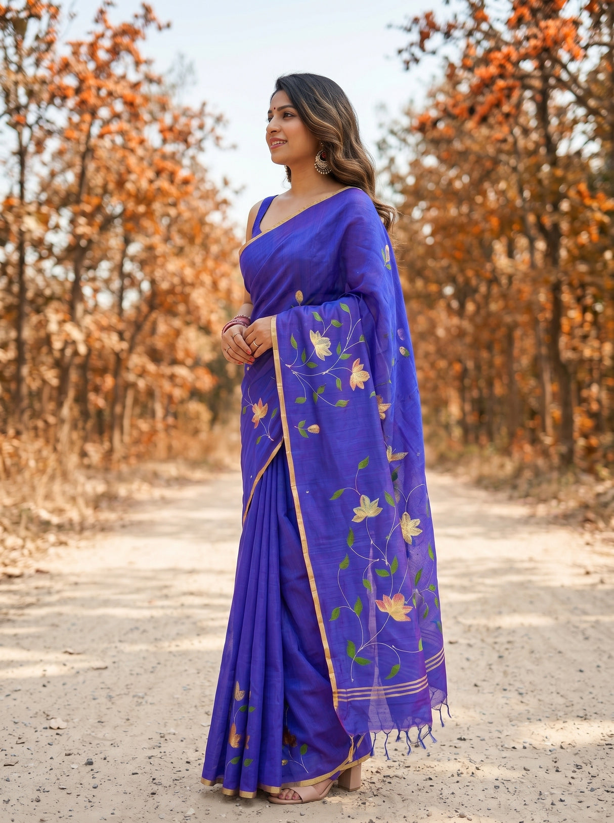 MIMOSA Violet Banarasi Art Silk Saree — model mid-section