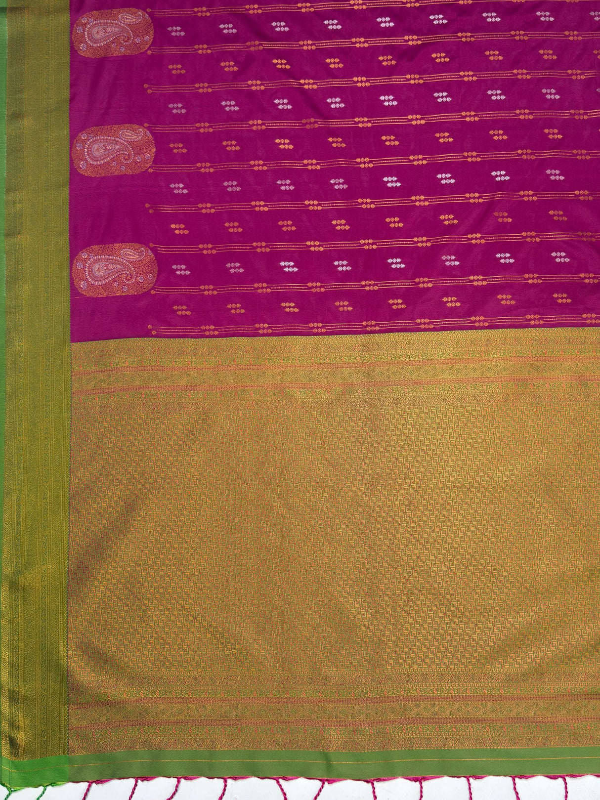 MIMOSA Wine Saree Saree — pallu and zari work detail