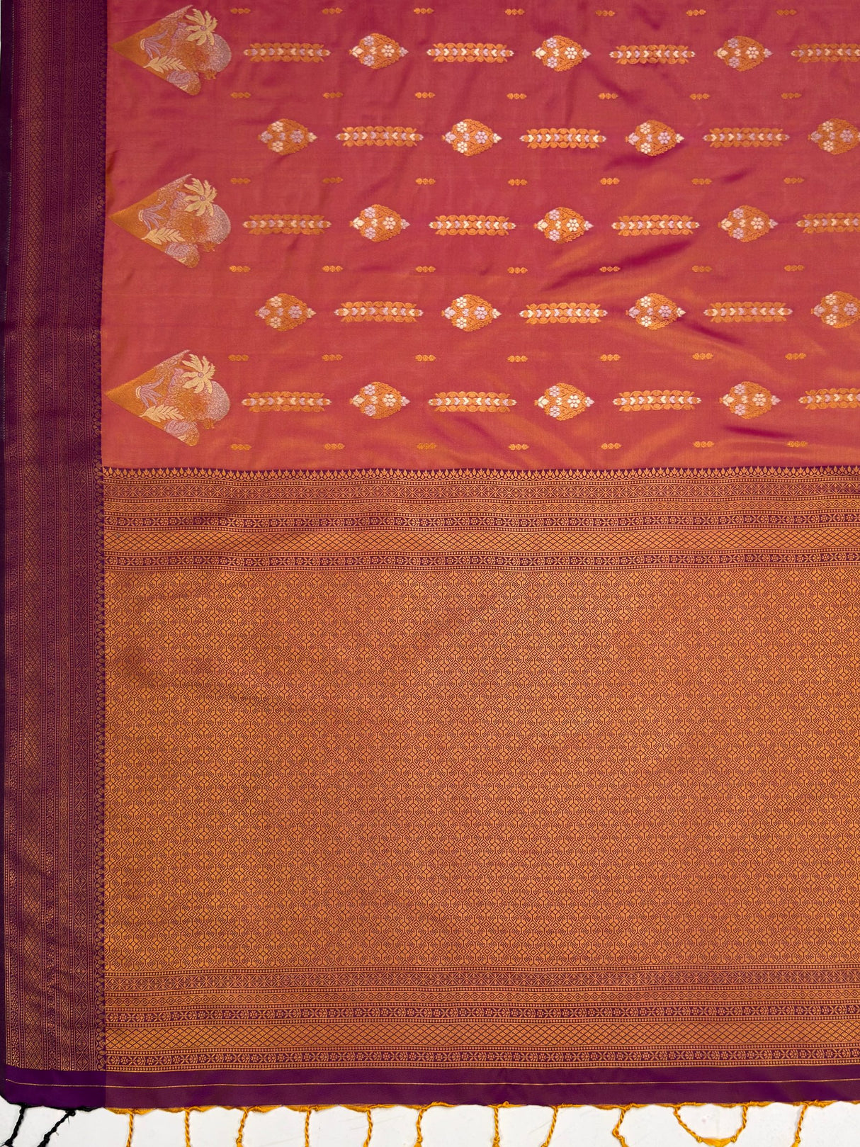 MIMOSA Peach Saree Saree — pallu and zari work detail