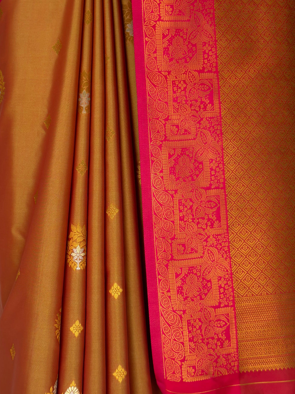 MIMOSA Rust Saree Saree — fleets shot full lifestyle
