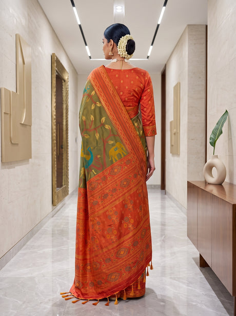 MIMOSA Chiku Saree Saree — pose 2 styling detail