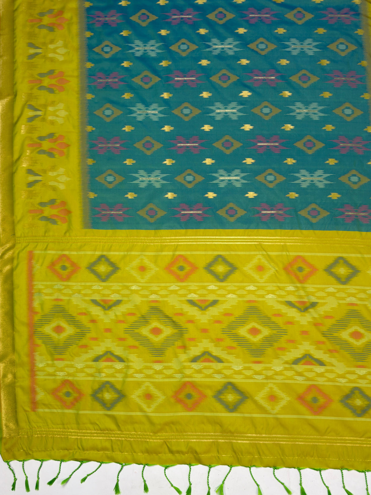 MIMOSA Sapphire Saree Saree — pallu and zari work detail