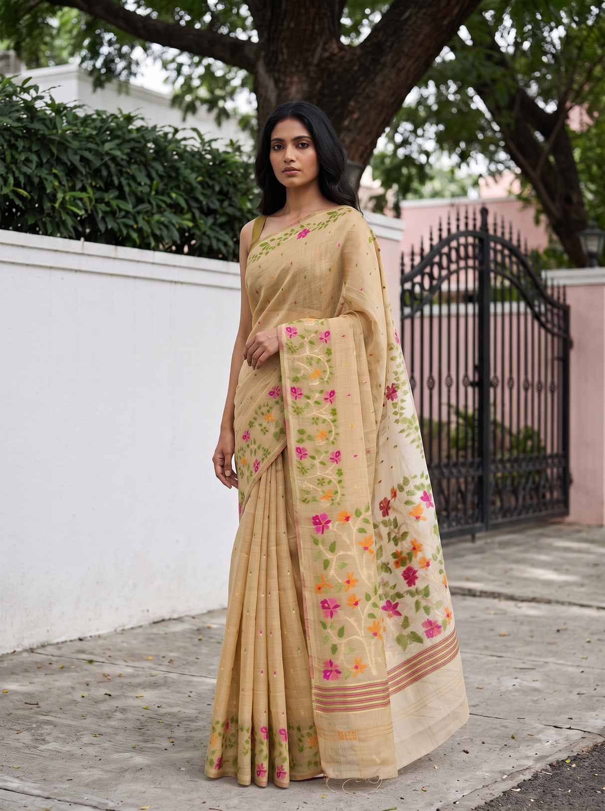 MIMOSA Chiku Banarasi Linen Saree — pose 4 styling detail