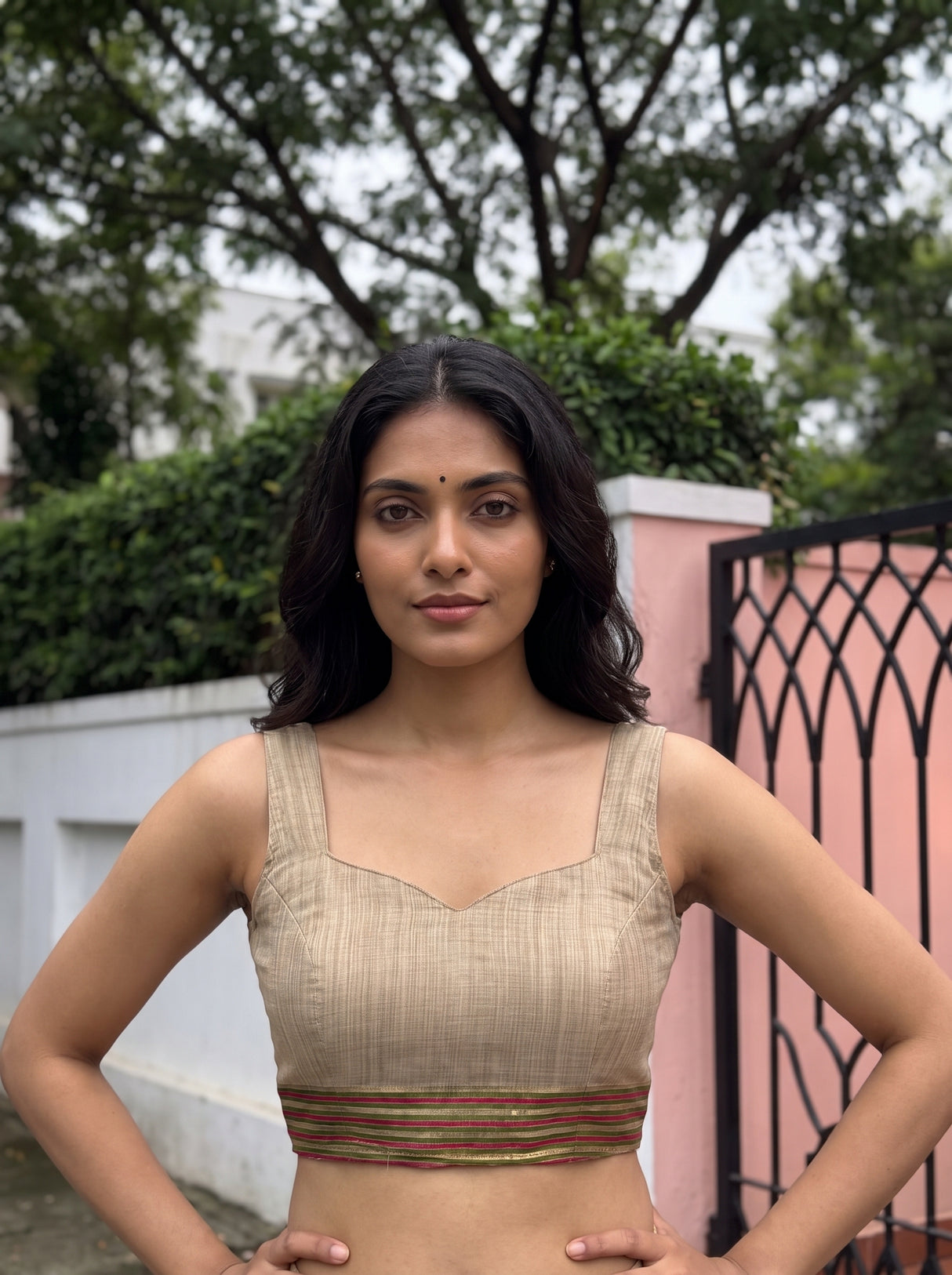 MIMOSA Half White Banarasi Linen Saree — blouse close-up